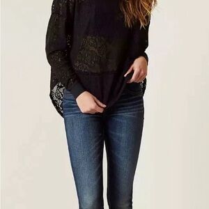 Free People Black Crochet Lace Knit Top, m, guc